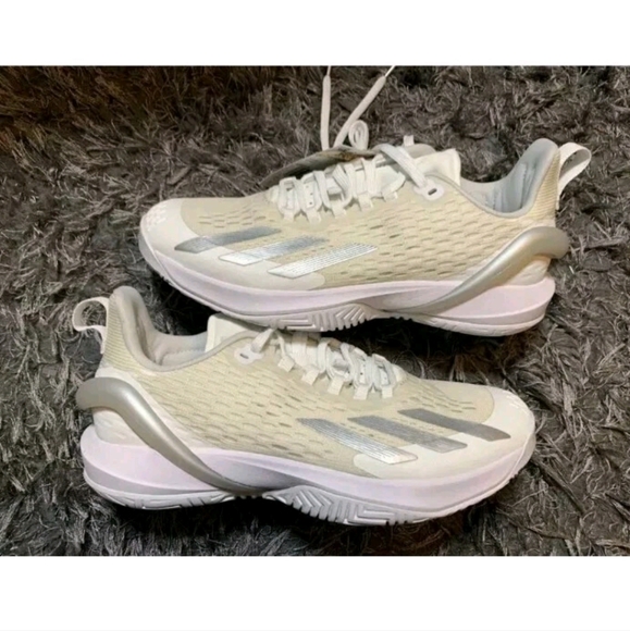Adidas Adizero Cybersonic Tennis Shoes White Silver IG9516 Woman’s Sz 8.5 New - Picture 1 of 3